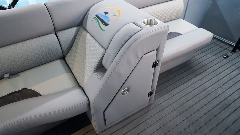 Ponton Catamaran Luxury Fishing 17ft - Ultima bucata