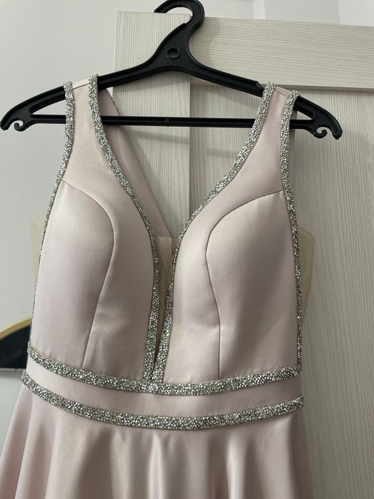 Продам вечернее платье