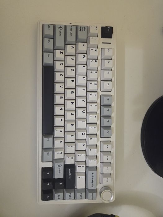 aula f75 white keyboard