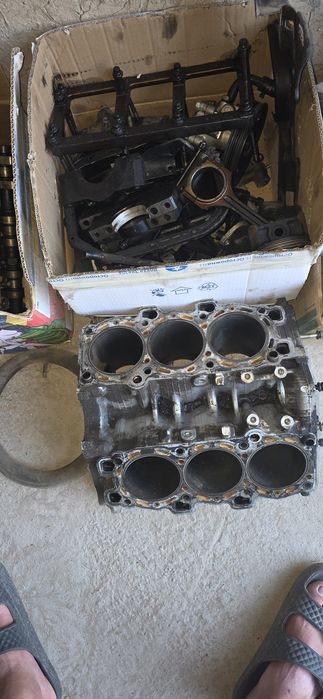 Мотор 2.7 V образный хундай
