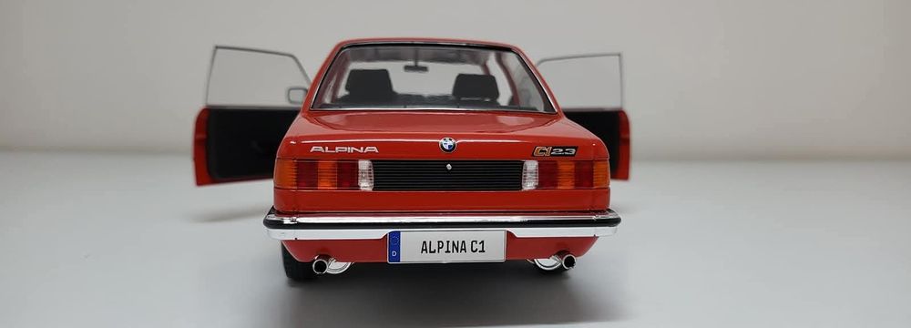 Machetă Bmw Alpina C1 1/18 Solido