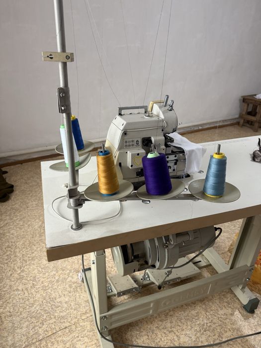 Швейная машина ,оверлог  продам б/у