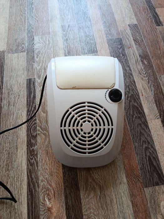 Пылесос для маникюра