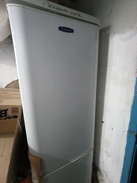 Продам холодильник Бирюса