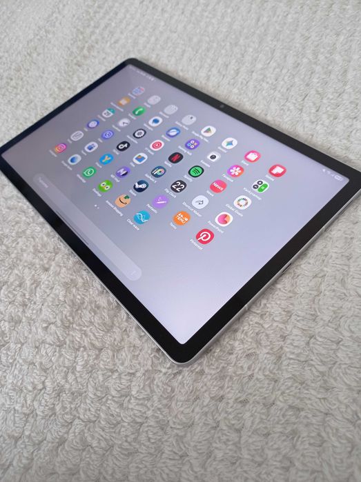 Samsung Galaxy Tab S10 FE 5G - пълен комплект и гаранция