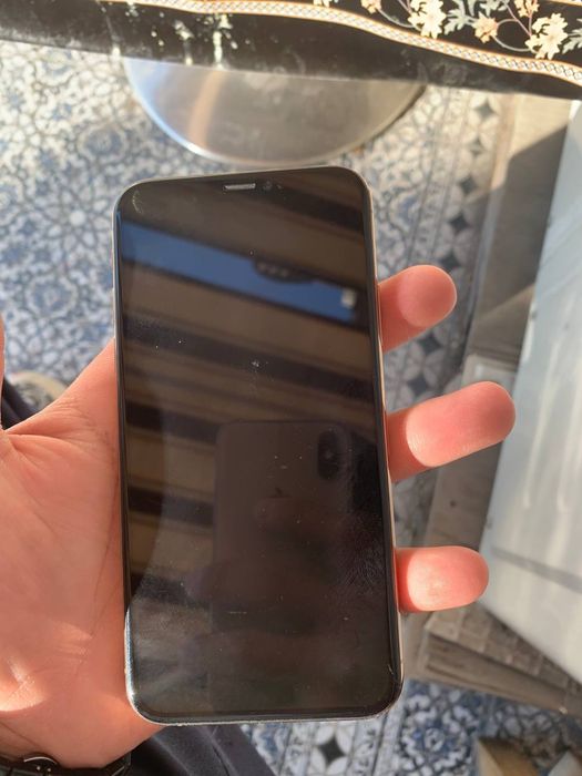 Iphone xs 256gb.