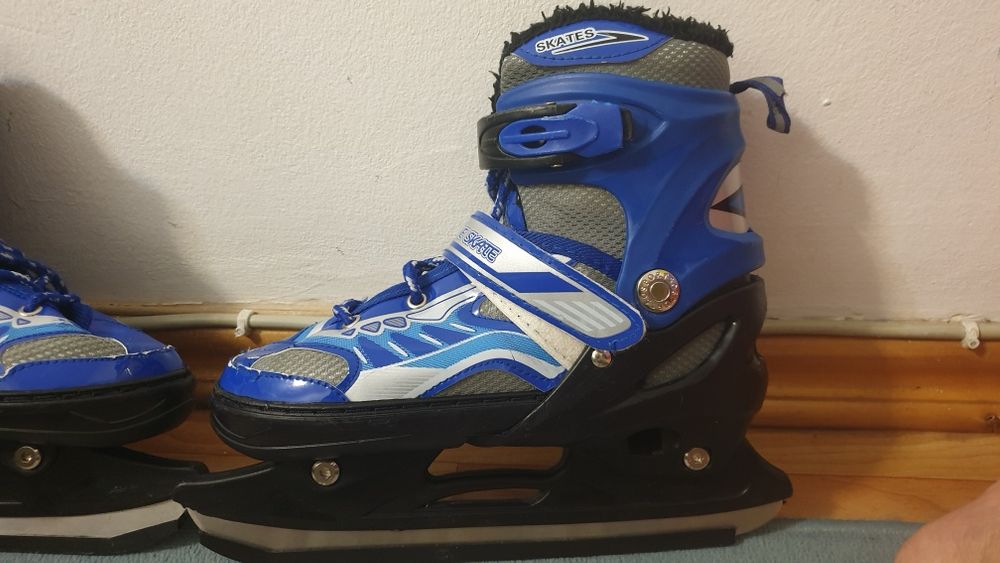 Коньки хокейные раздвиджные