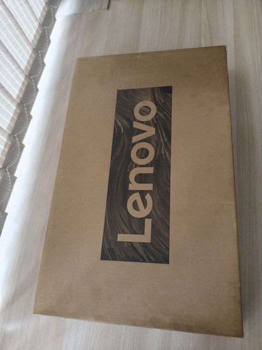 Ноутбук Lenovo новая