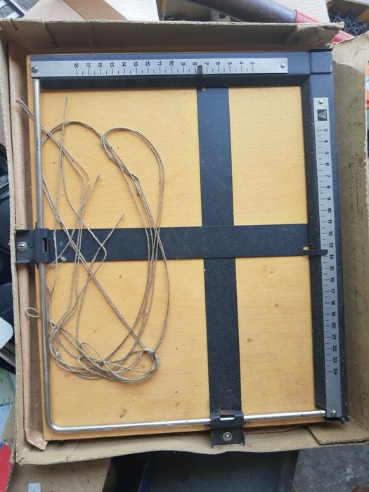 Продавам руска рамка за чертежи