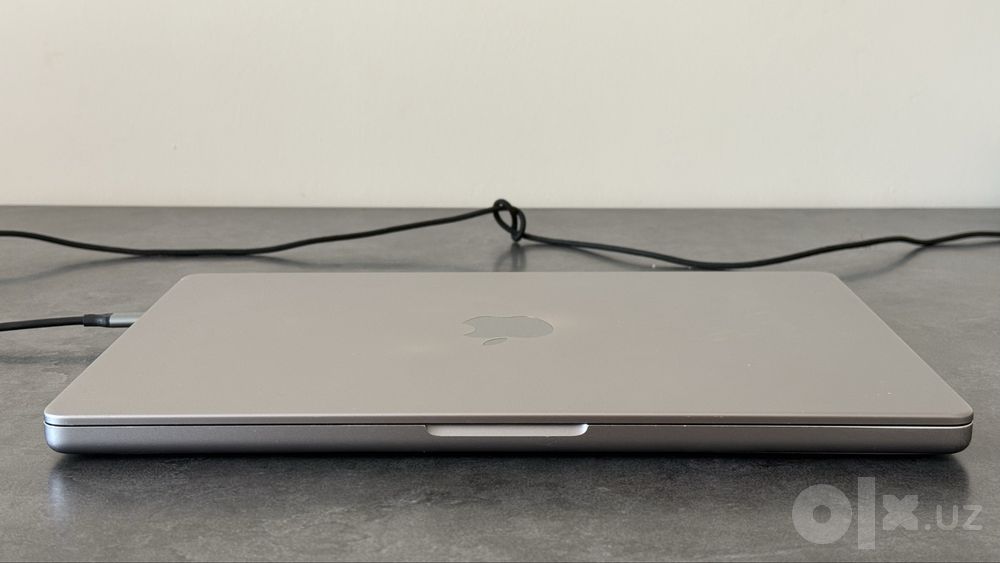 Macbook pro M1 pro 16/512
