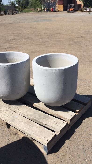 бордюры тротуарные, дорожные.