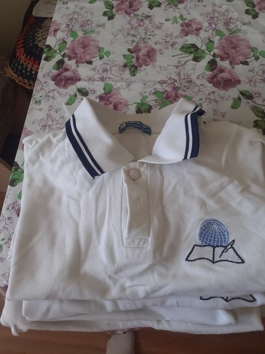 Продам  футболки   для подростков