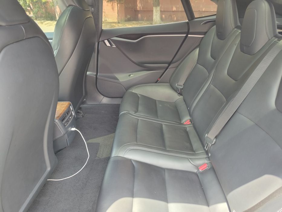 Tesla Model S 2020 perfomance p100d