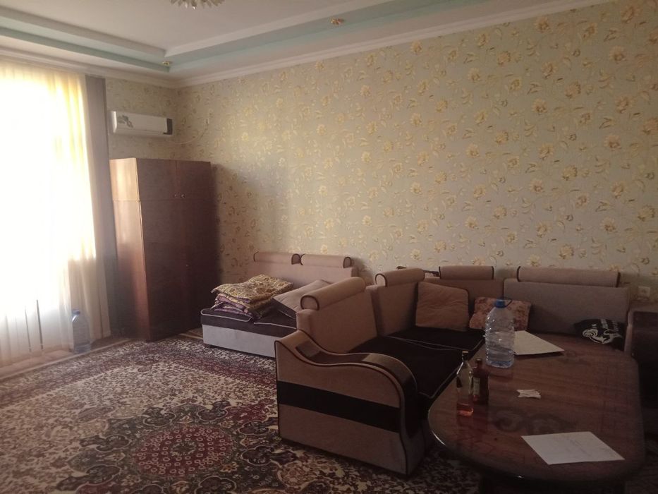 1 хонали уй ижарага берилади, шарк 1 да, шербудин ресторани тугрисида