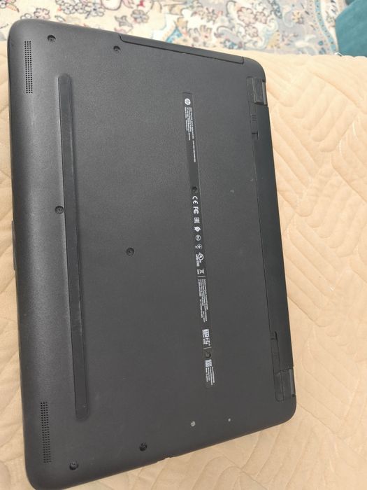 Ноутбук Hp RRNT1N0 intel Core i3-5005U