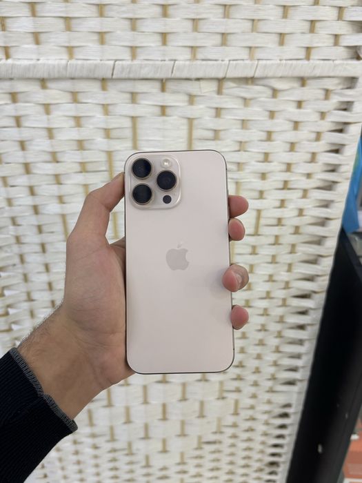 Продам Iphone 16 Pro Max 256gb 87%