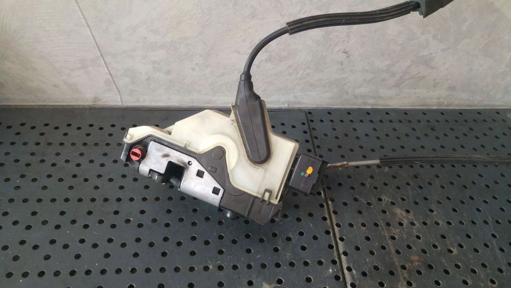 Broasca usa stanga spate citroen c4 2 nc