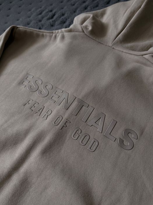 ESSENTIALS екип- timber