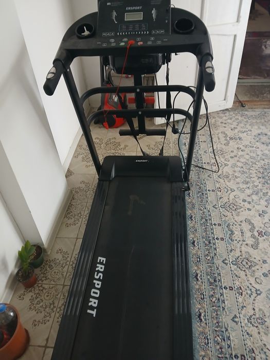 Продам беговую дорожку