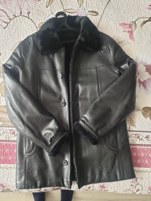 Продам мужскую дубленку