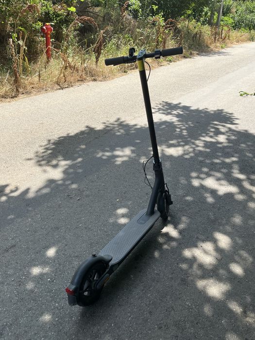 Trotinetă Xiaomi mi essential