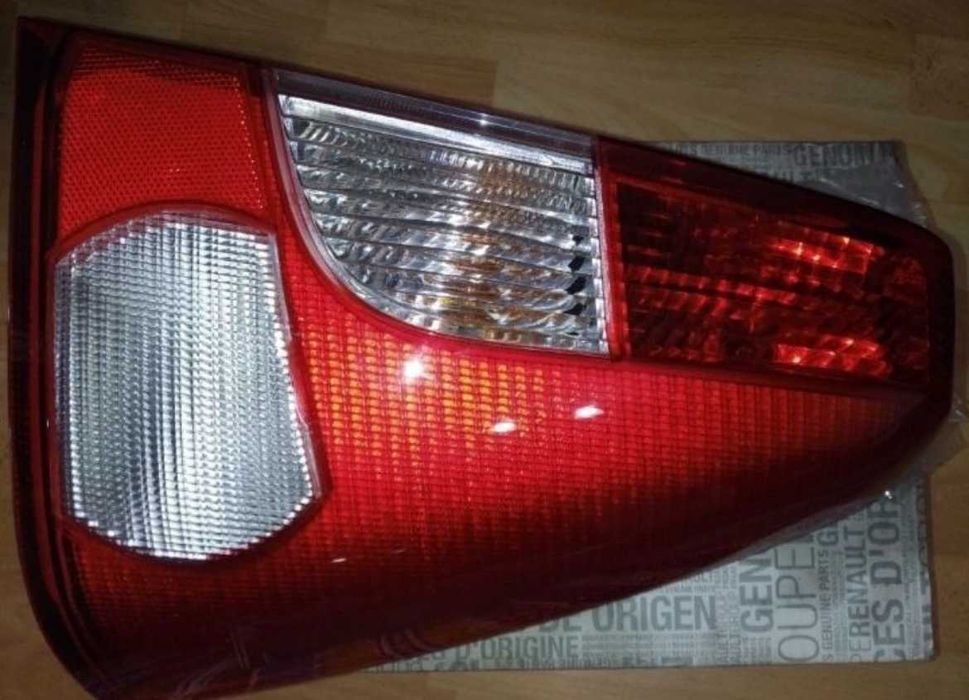 Lampa (stop)spate clasica dreapta Logan(semn alba)