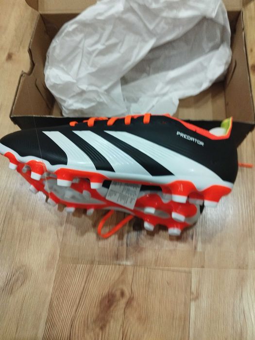 !!!НОВО!!! Продавам футболни бутонки Adidas Predator