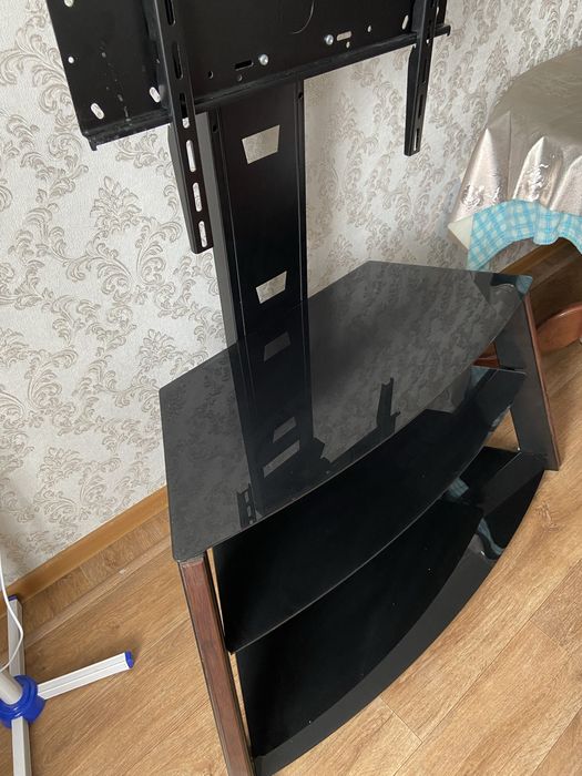 Тумба под телевизор