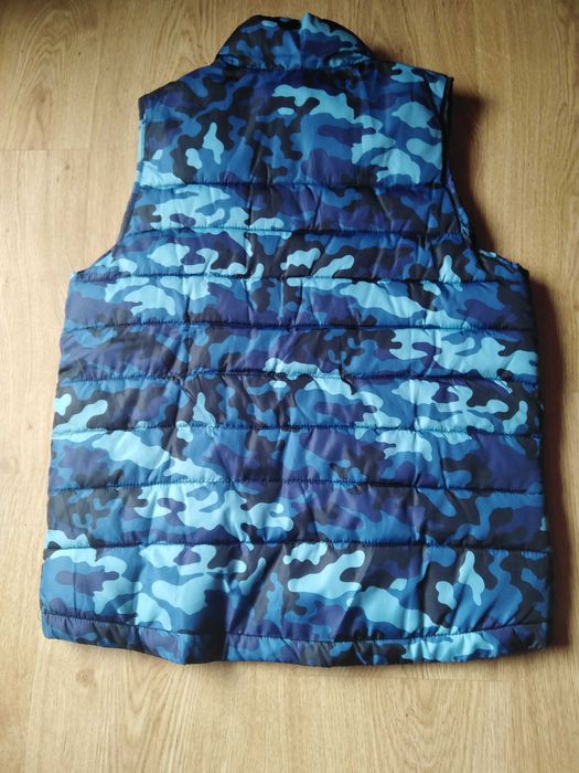 Детски елеци MANGO