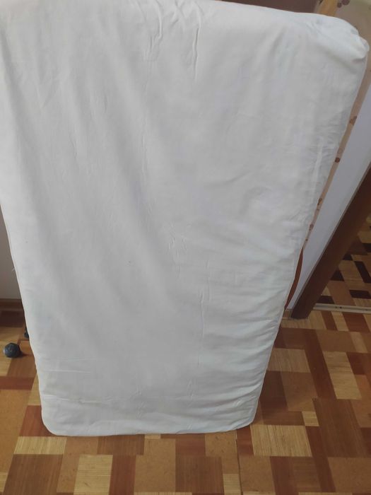 Продам манеж, с матрацем и люлькой.