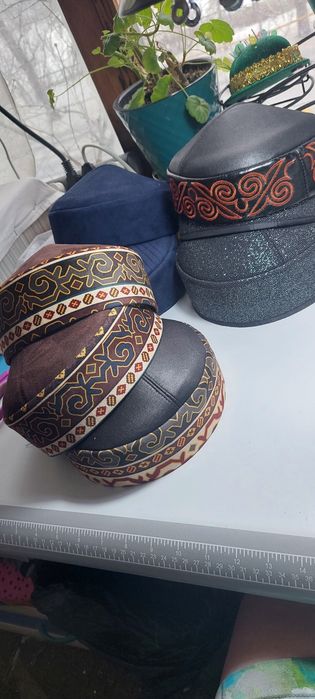 Тюбитейки и такии