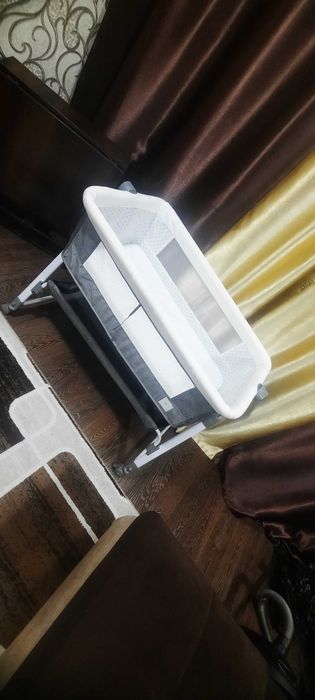 люлька детская  со столиком в комплекте