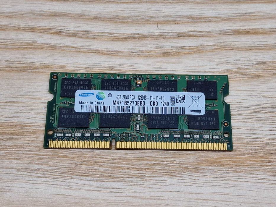 4GB DDR3 16 чипа 1600Mhz Ram Рам Памет за лаптоп с гаранция!