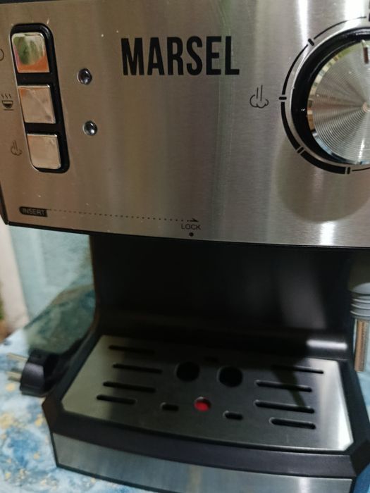 Кофемашина нет и года