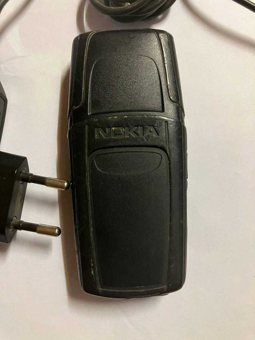 Телефон Nokia 5210 Финландска