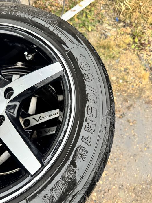 Продам комплект колес