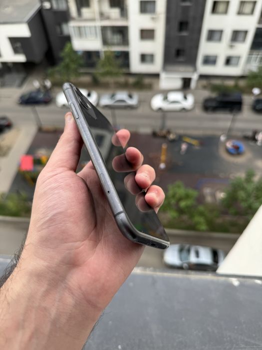 Продам Срочно Iphone 11 64Gb