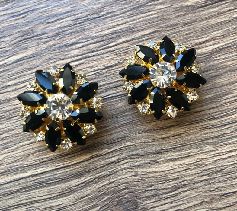 Запонки женские декоративные