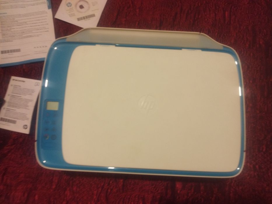 Срочно лазерный принтер новый