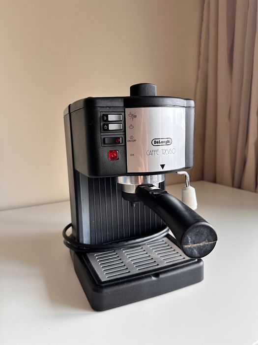 Кафе машина Delonghi