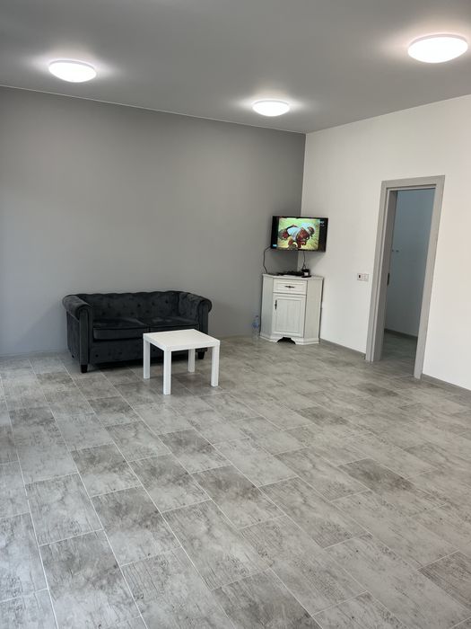 Дава се под наем Офис в Сопот - 30 кв.м за 280.5 € - Снимка #2