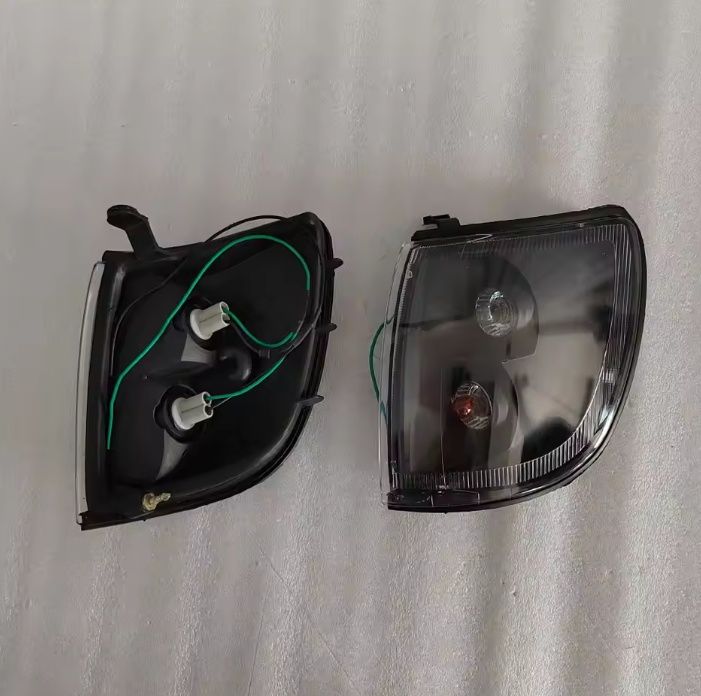 Мигачи за Toyota HILUX SURF  1996 to 2000