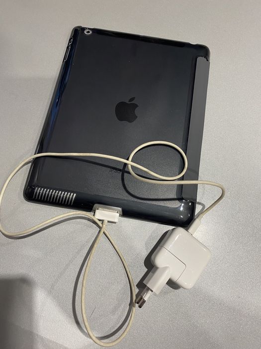 Ipad Argintiu 32 gb .