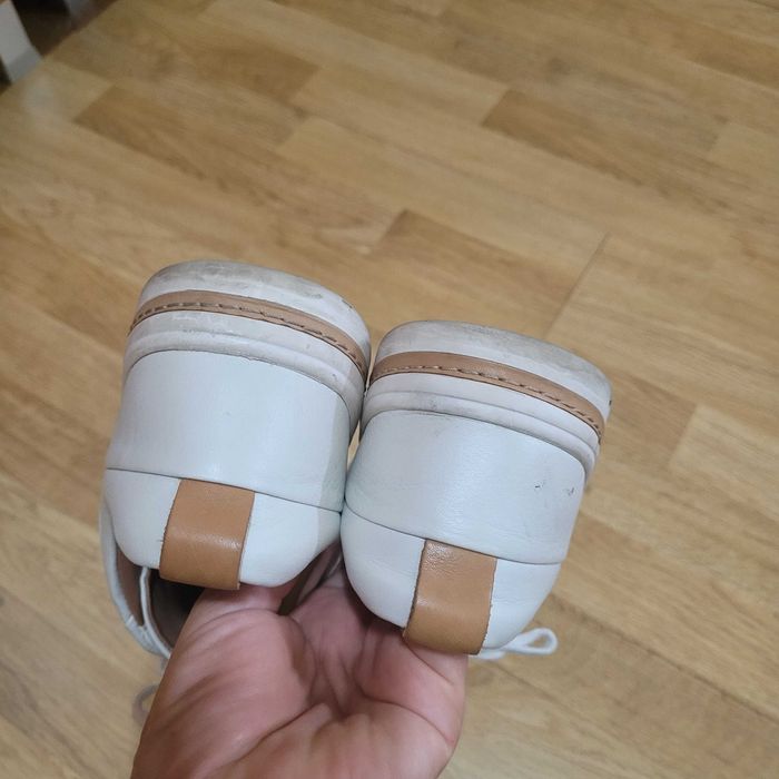 Vand pantofi Clarks