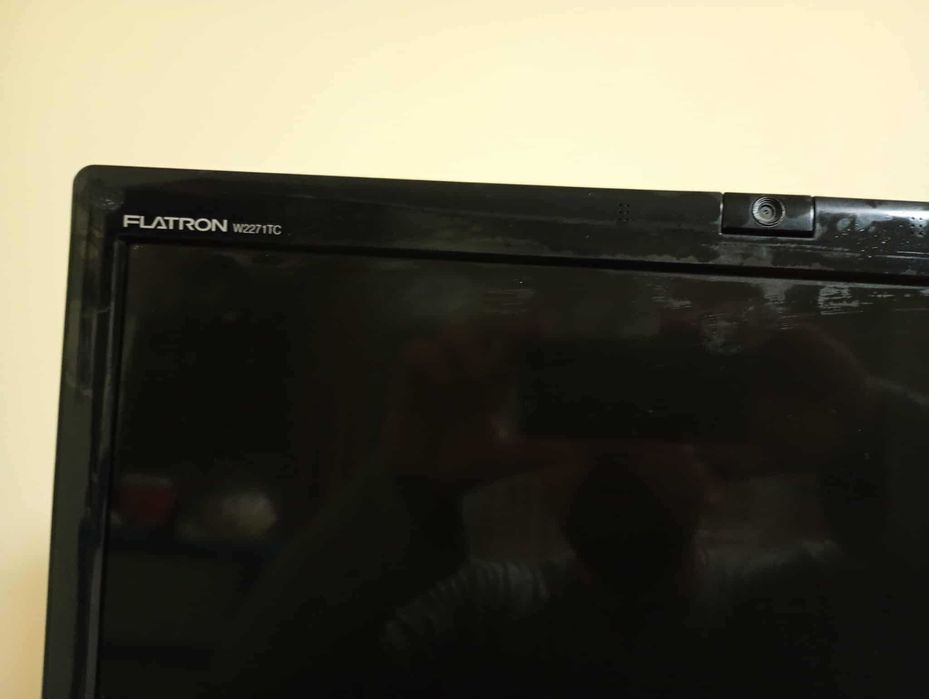 LG Flatron W2271TC 22 inch Монитор