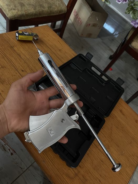 Vând seringă pistol injectabil veterinar de 50 ml  pentru animale