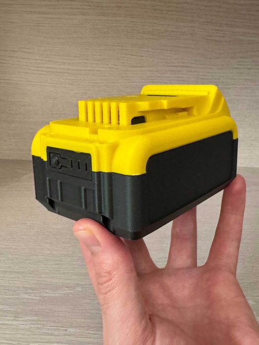 Carcasa Dewalt DCB-184