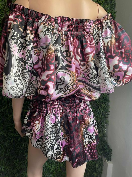 Bluza eleganta.
