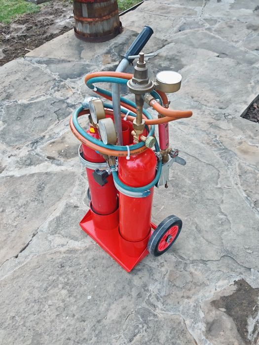 Продавам професионален марков оксижен rothenberger re17