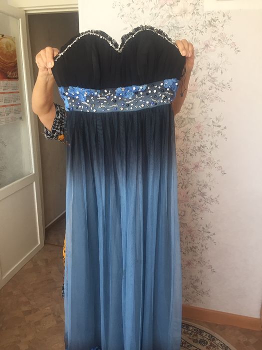 Платье идеальное новое модное